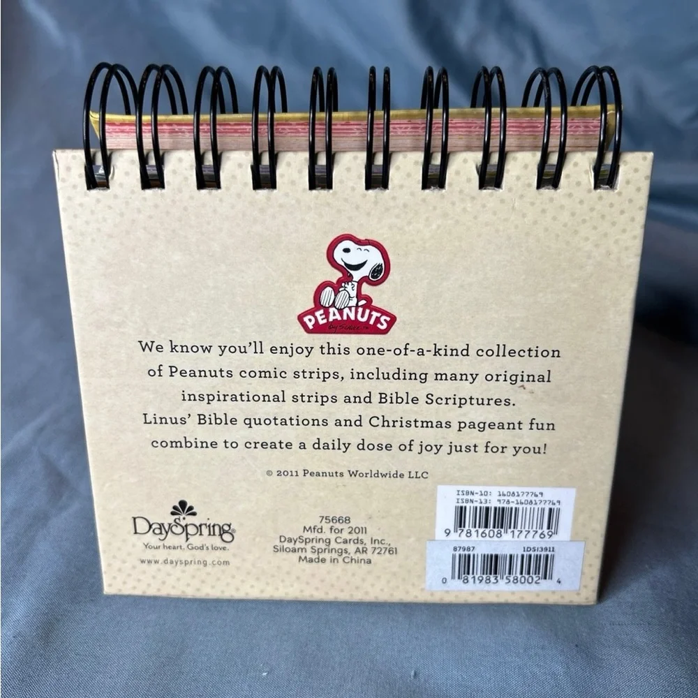 DaySpring Charles Schulz's Peanuts DayBrightener Perpetual Flip Calendar Desk